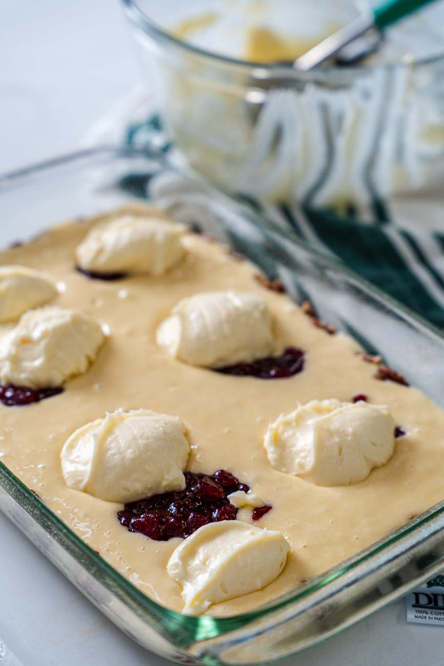 Christmas Chaos Cake Vertical 5