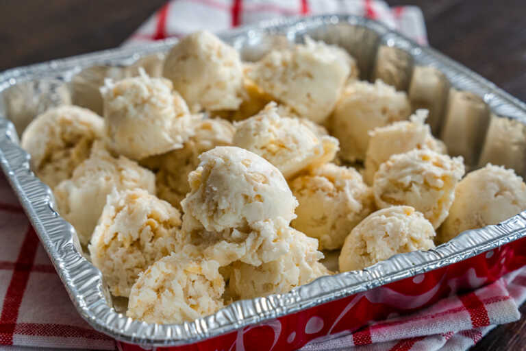 Slow Cooker Snowballs