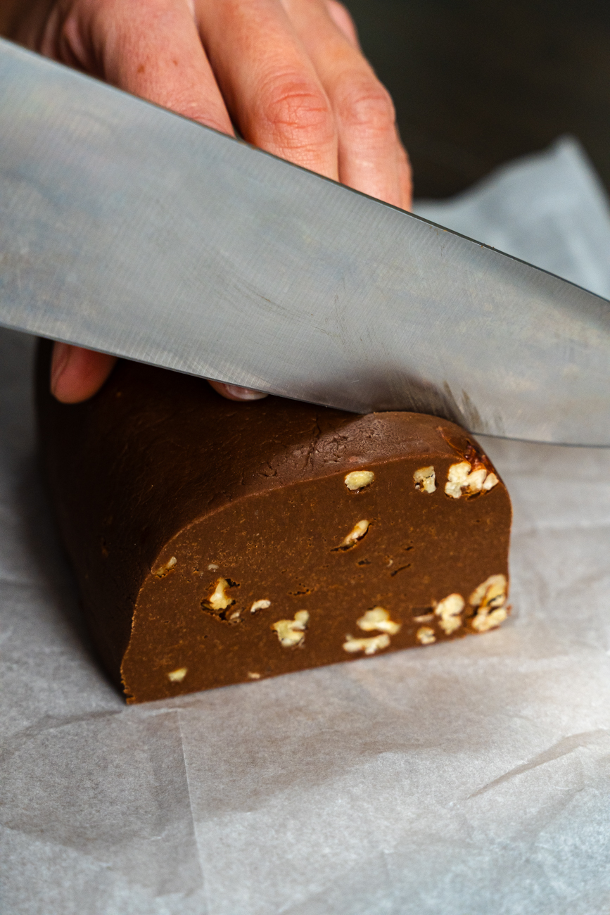 Macinac Island Chocolate Fudge Vertical 1