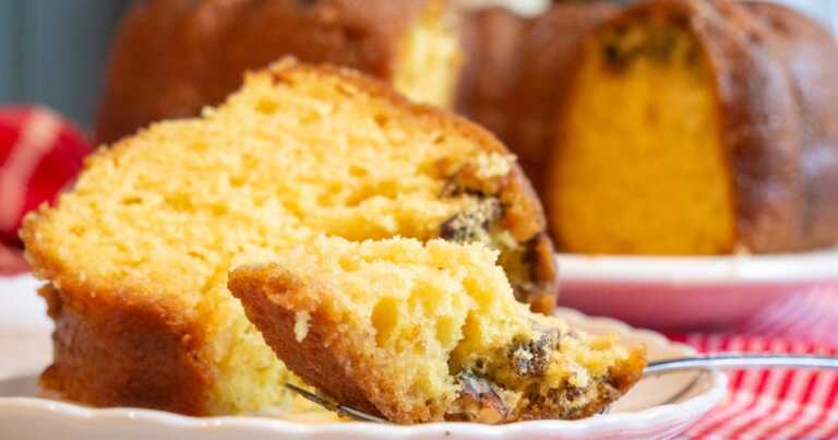 1970’s Bacardi Rum Cake