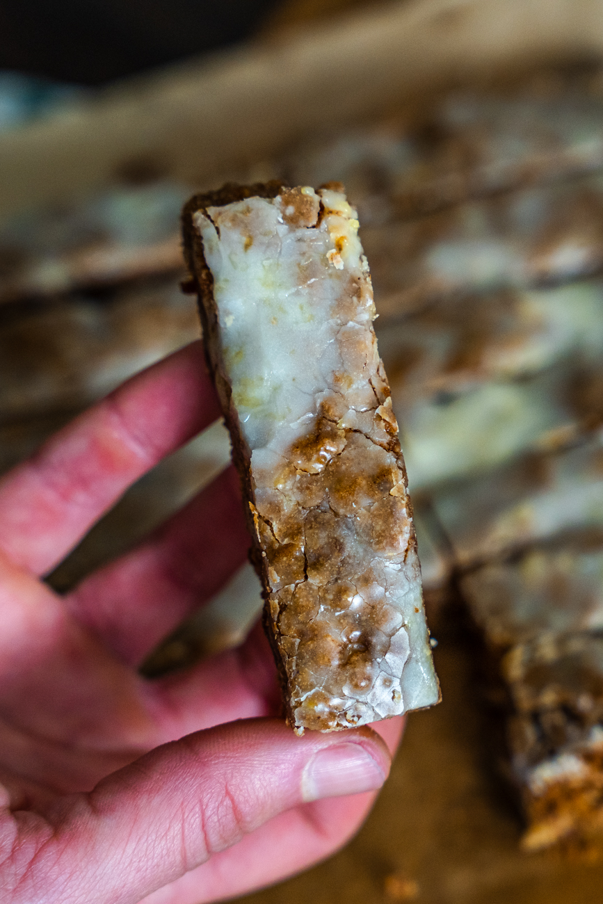 Lebkuchen Bars Vertical 14