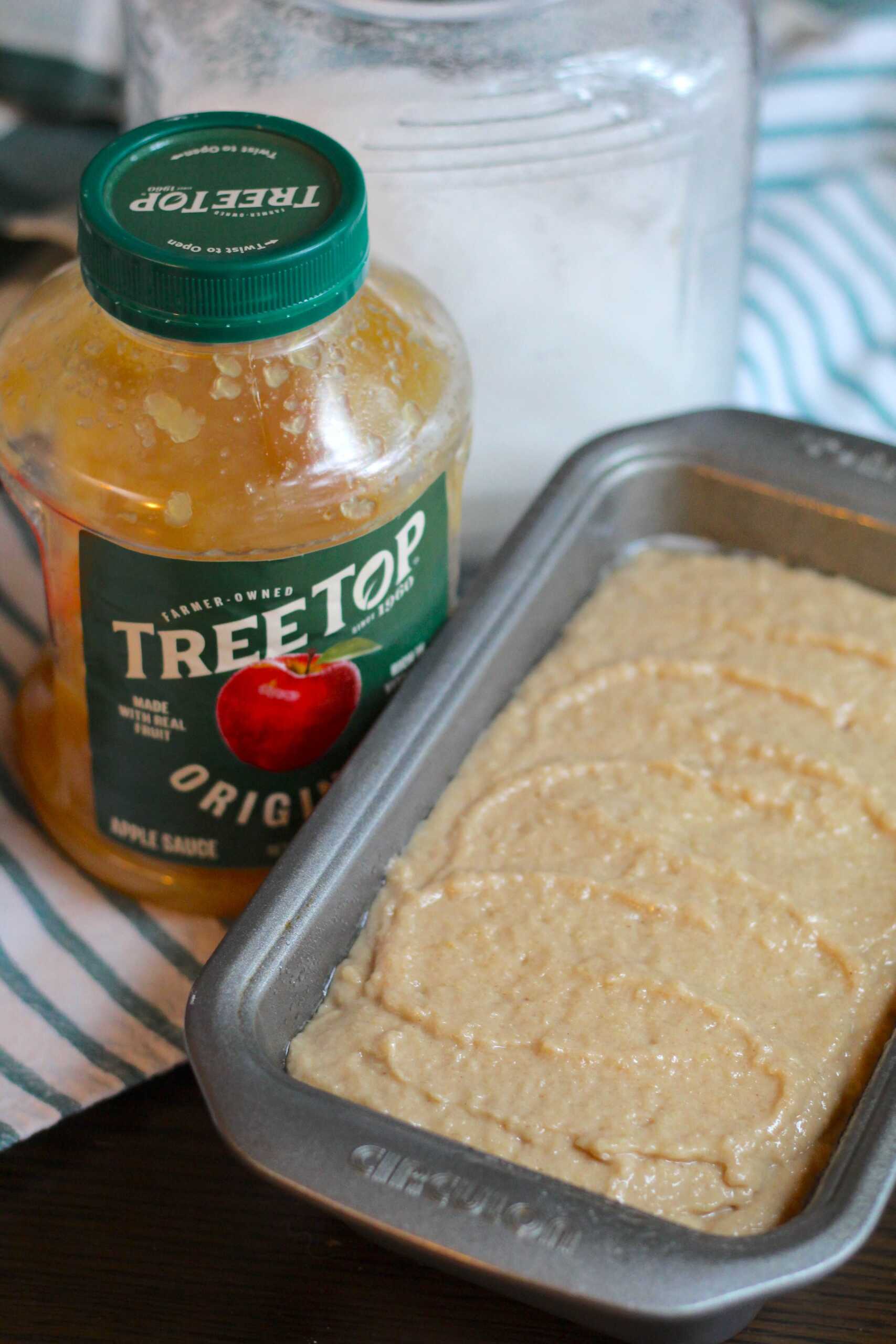 applesauce honey cake 1