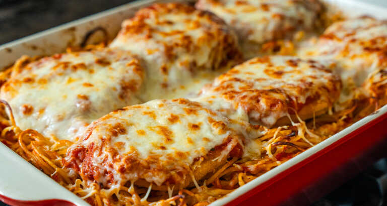5-Ingredient Chicken Parm Casserole