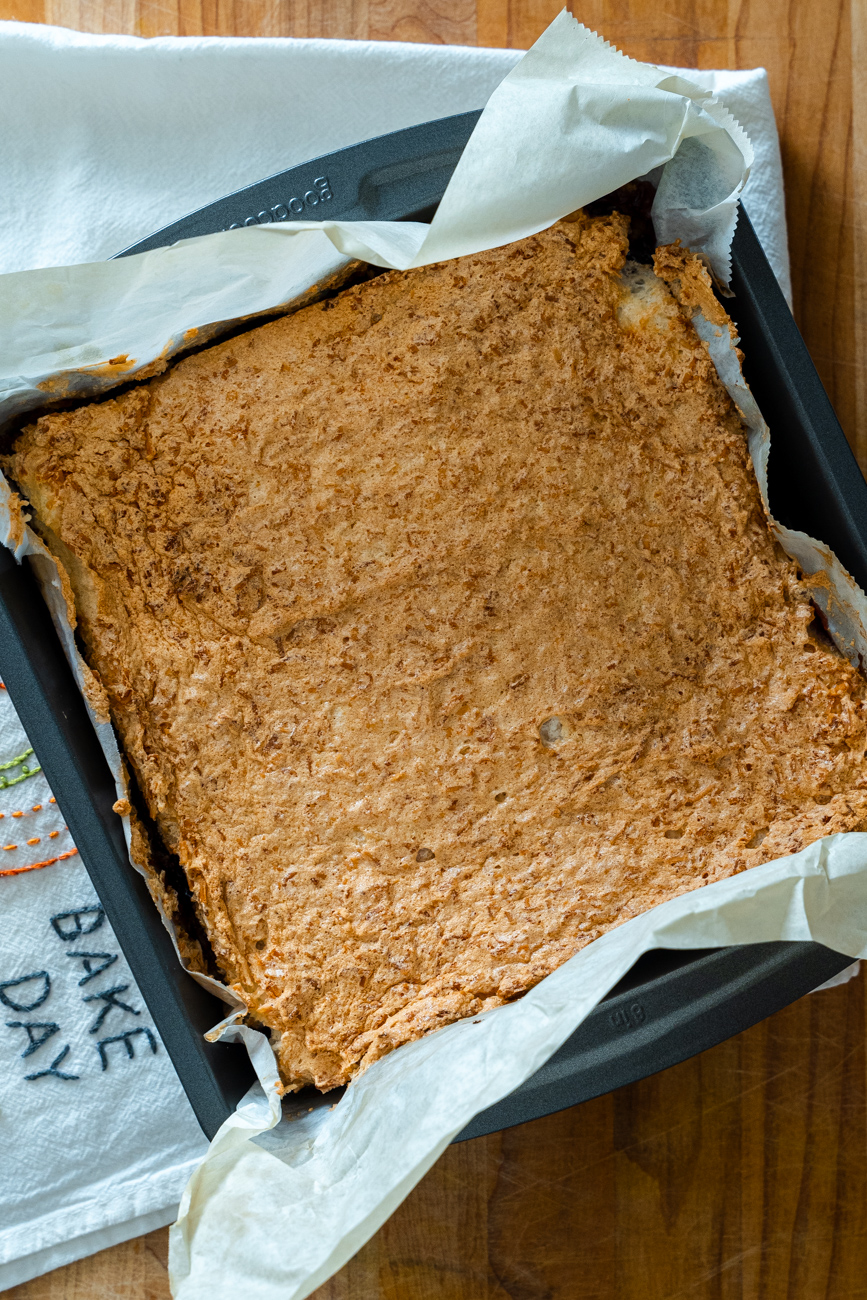 Louise Cake Vertical 00008