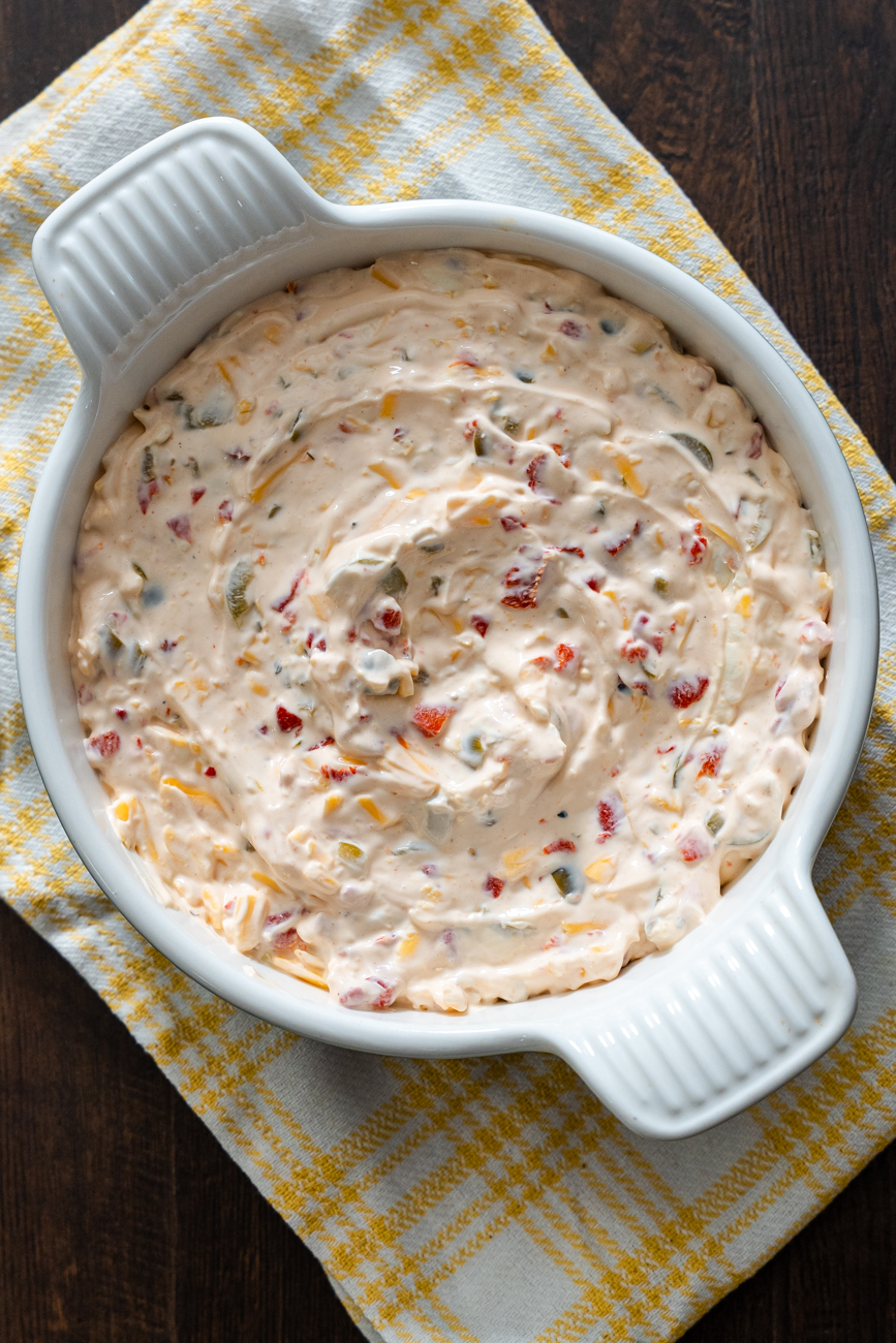 Cheddar Olive Dip Vertical 00004