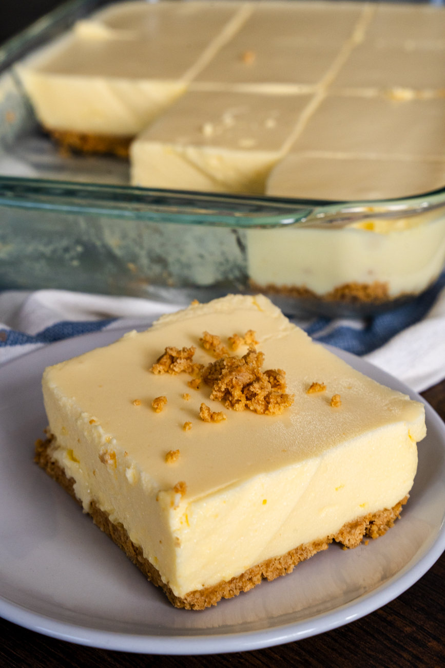 Lemon Bisque Vertical 00021