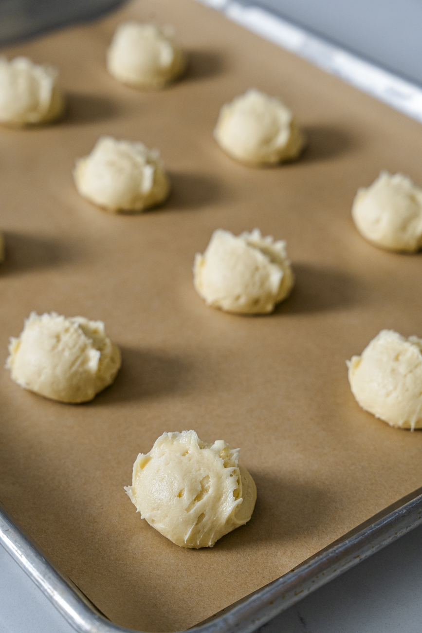 White Wedding Cookies Vertical 14