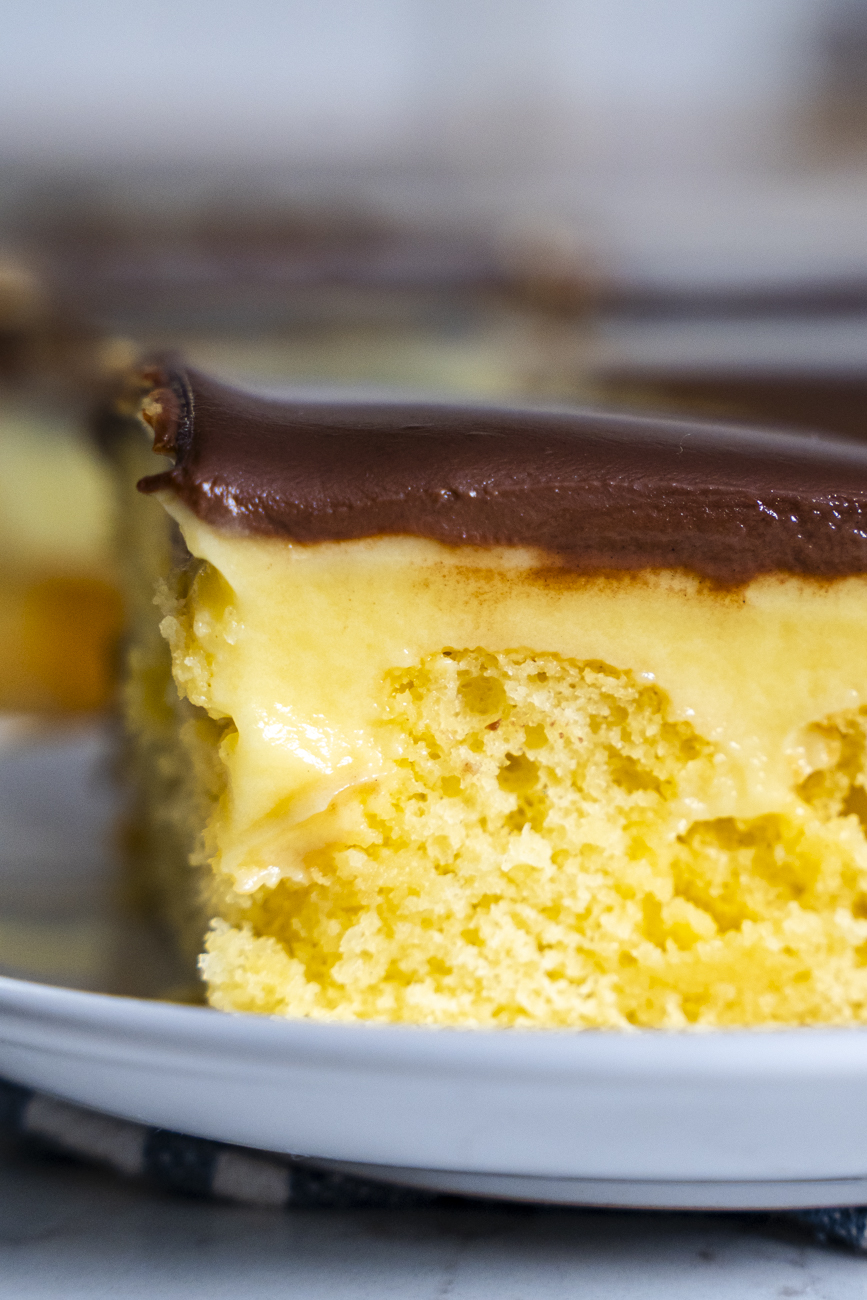 Boston Cream Sheet Cake Vertical 15