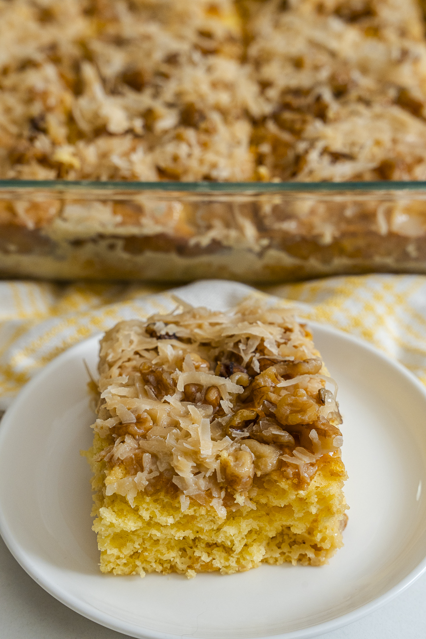 Ugly Duckling Cake Vertical 18