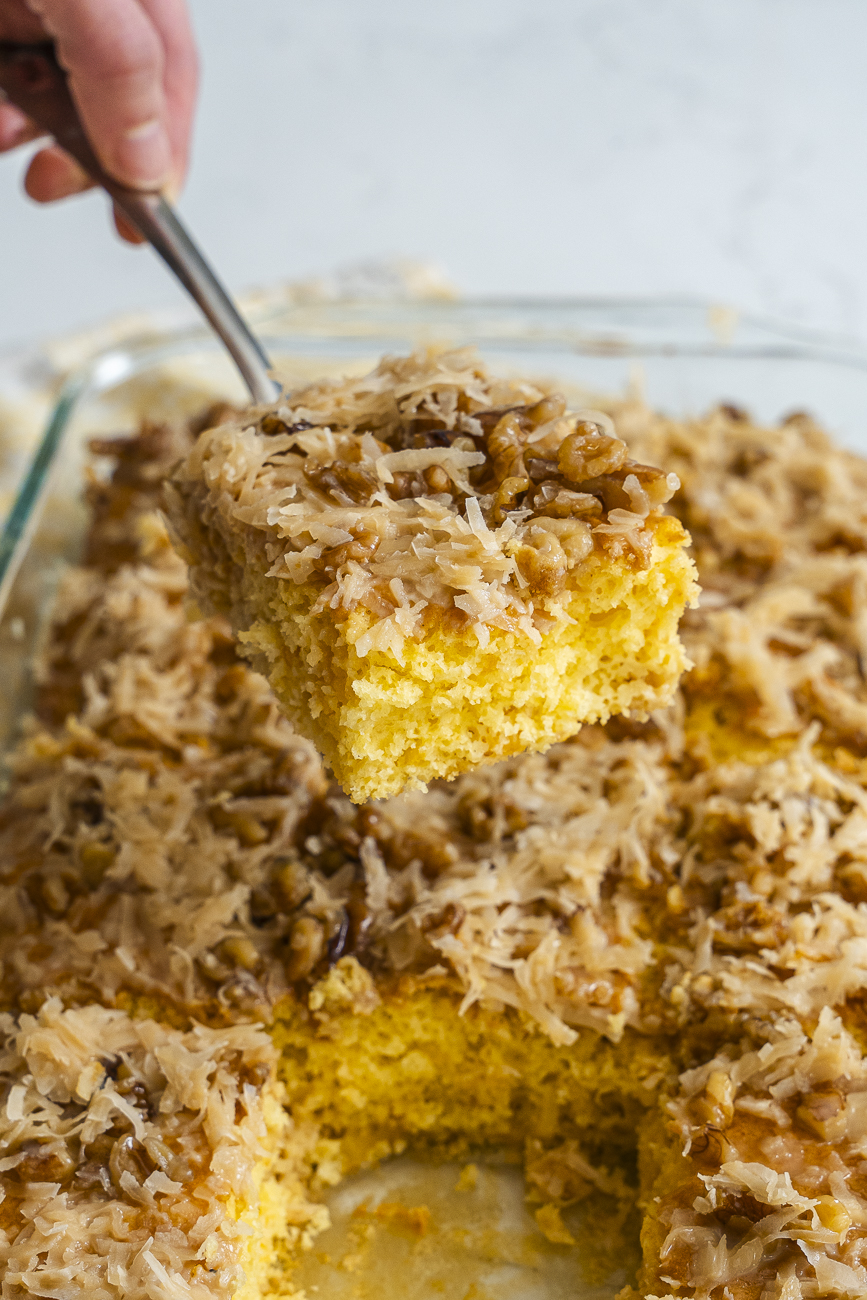 Ugly Duckling Cake Vertical 12
