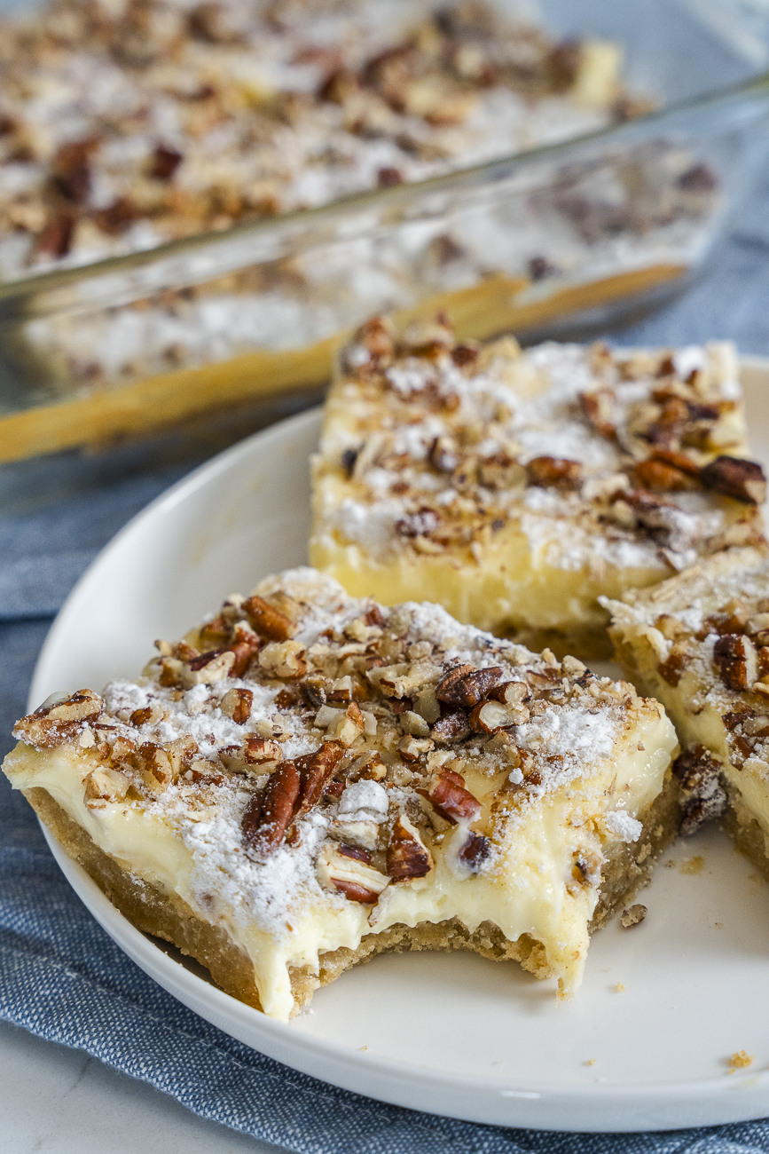 Pecan Cheesecake Bars Vertical 24