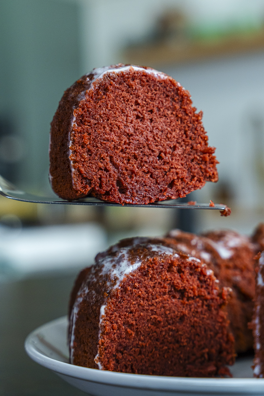 Red Velvet Pound Cake Vertical 11