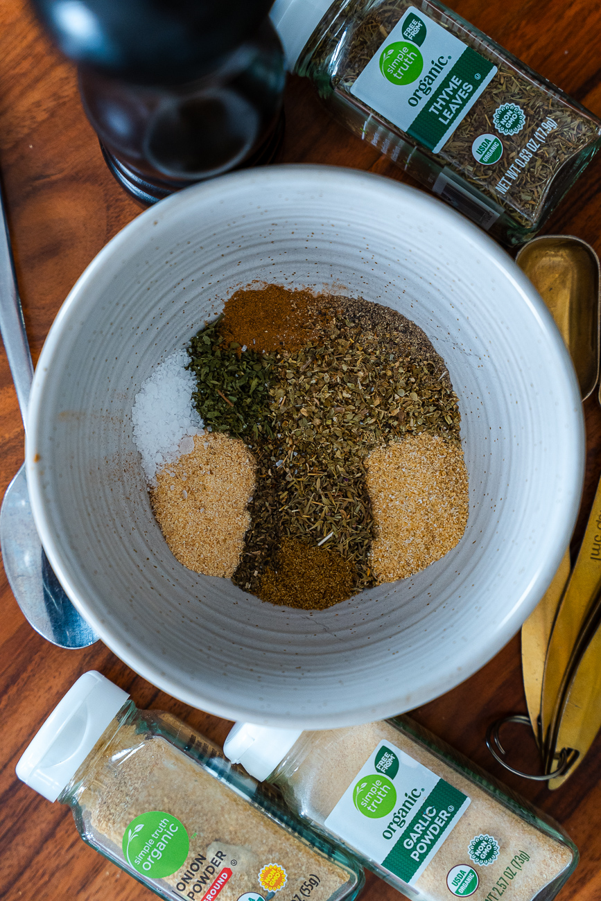 Homemade Greek Seasoning Vertical 6