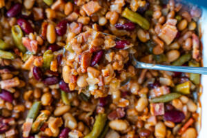 Old-Fashioned Baked Beans