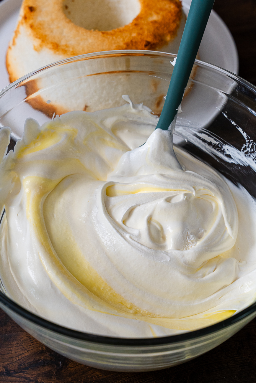 Lemon Angel Cake Vertical 4