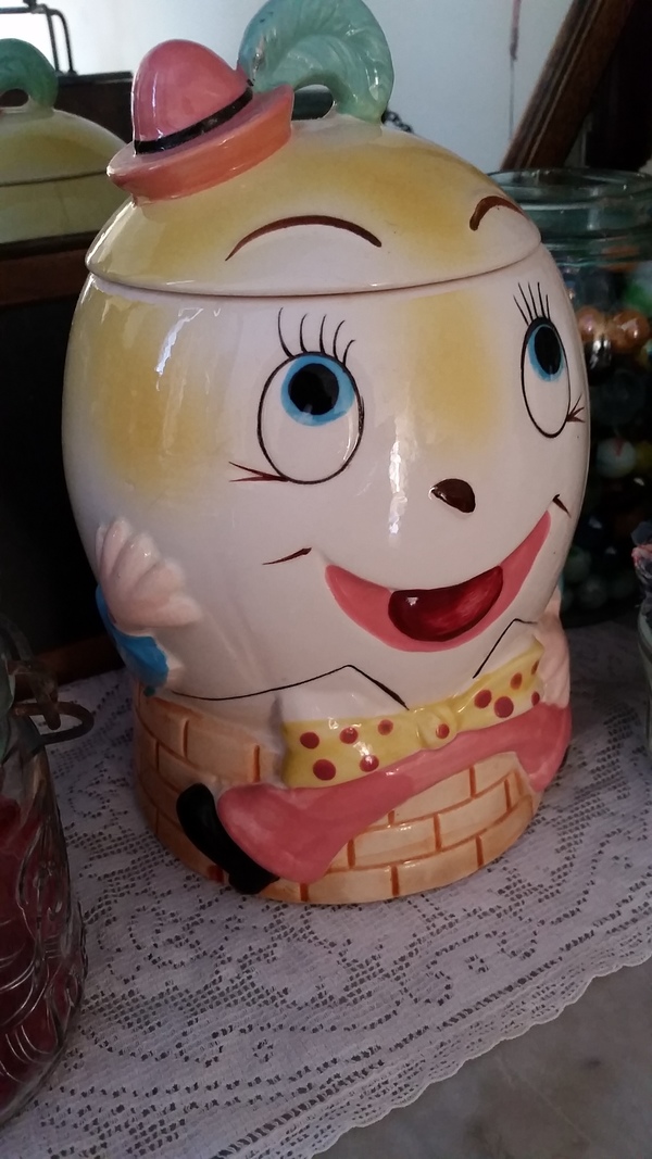 These Cookie Jars Are As Sweet On The Outside As The Cookies They Hold