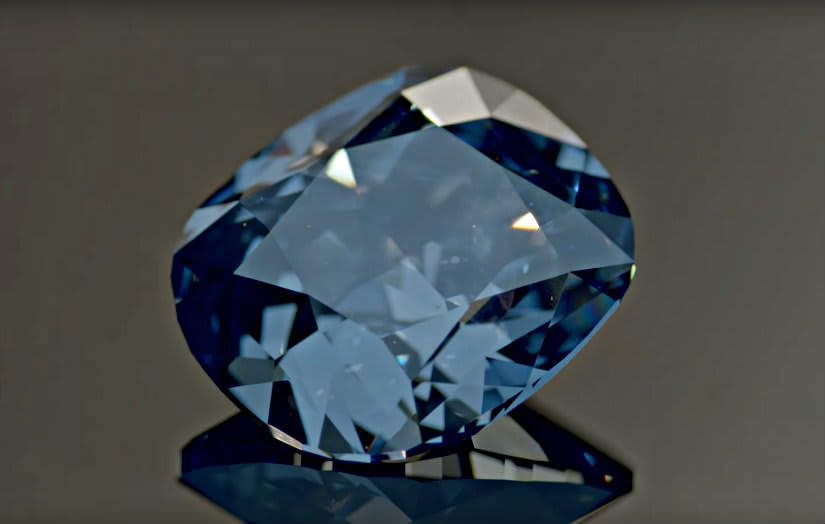 Have You Heard Of The Blue Moon Diamond This Rare Gem Is Absolutely Marvelous Dusty Old Thing 