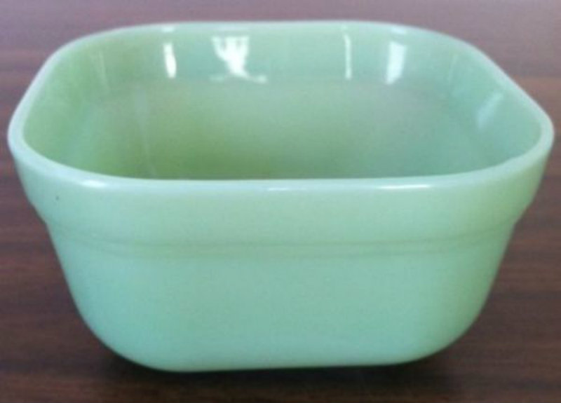 While It Might Not Be Antique, Jadeite Kitchenware Is Too