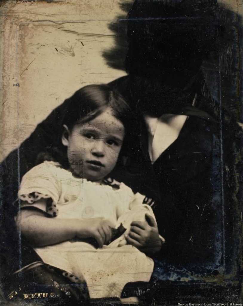 Victorian Mothers Hidden in Photos of Their Babies - The Atlantic