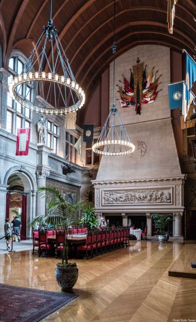 Tour Inside The Massively Charming Biltmore Estate Each Room More Stunning Than The Last