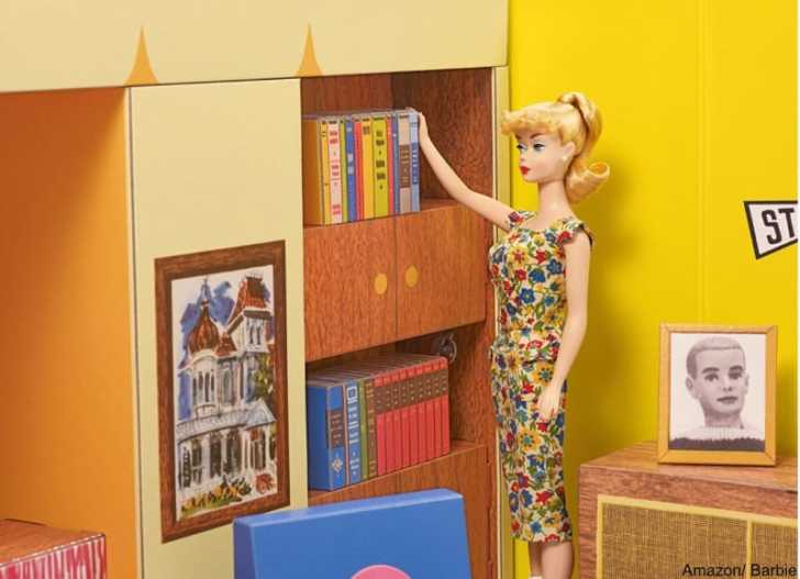 Barbie store dreamhouse 1962