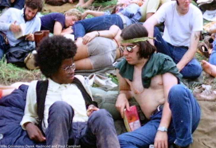 Young Hippies 1970s Style Stock Photo - Download Image Now - Hippie,  1970-1979, 1960-1969 - iStock