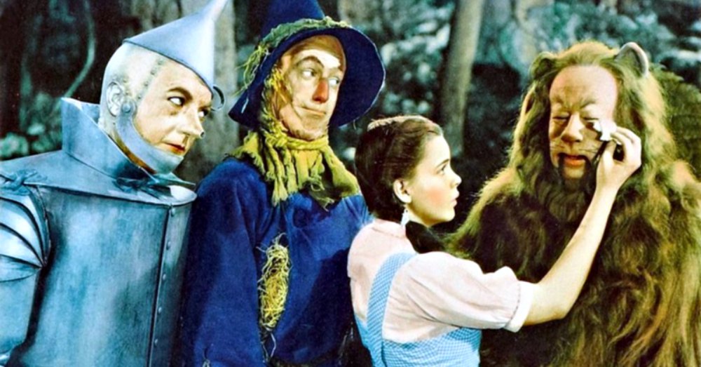 6 Dangerous Things That Happened During the Filming of The Wizard of Oz |  Dusty Old Thing