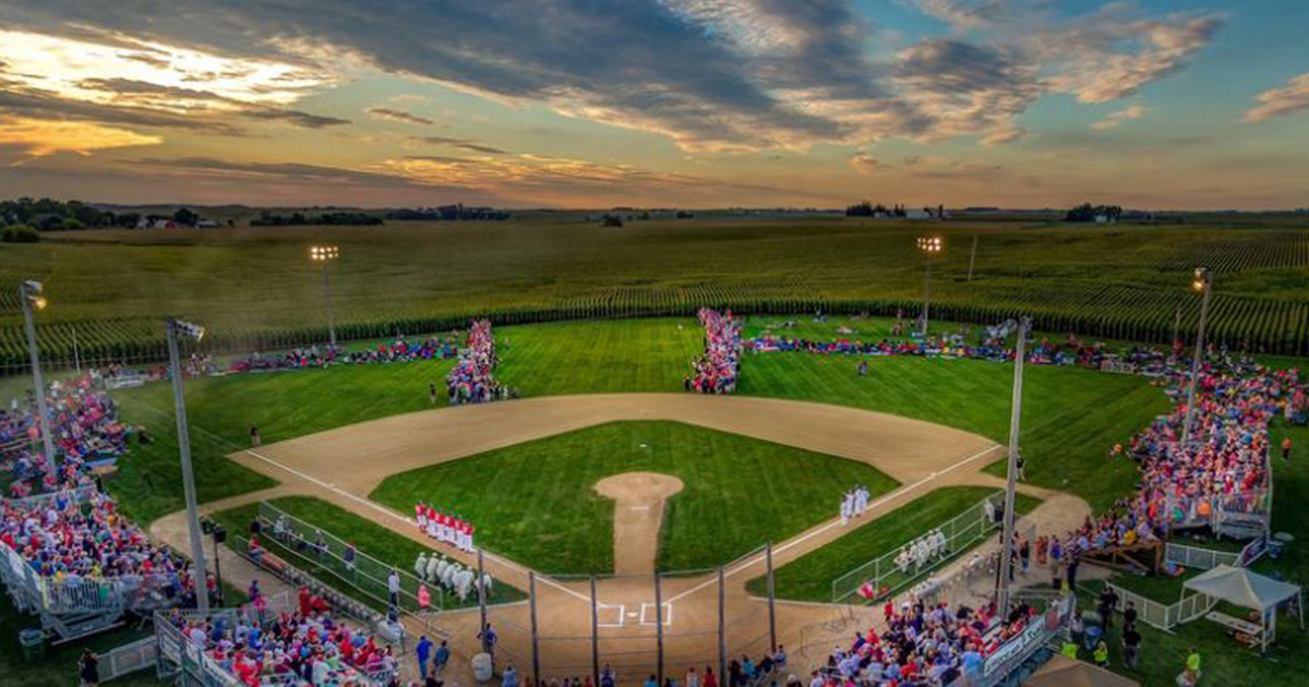 The Yankees And White Sox Are Playing A Game At The ‘Field Of Dreams