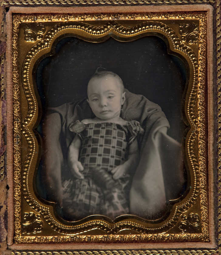 victorian post mortem photography warning not