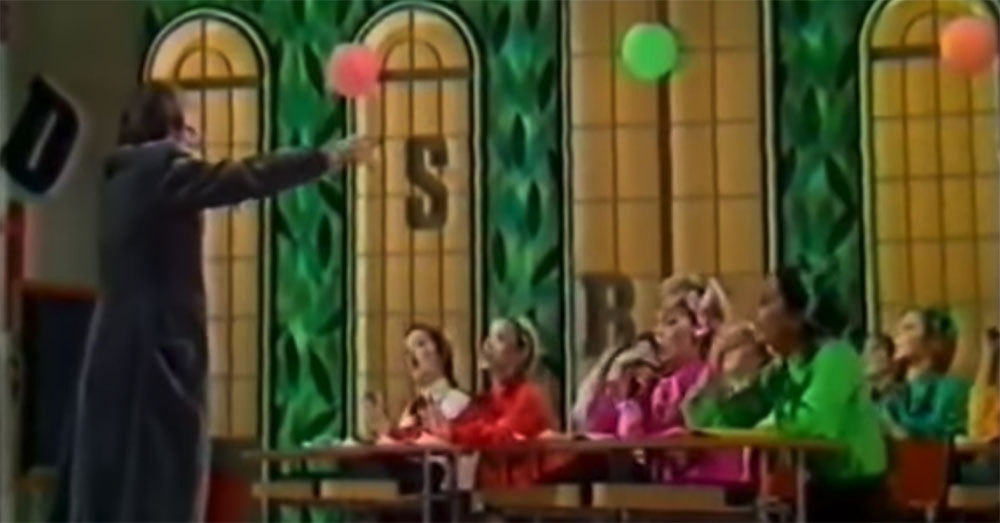 Wacky Vintage Video Highlights What the American Accent Sounds Like to