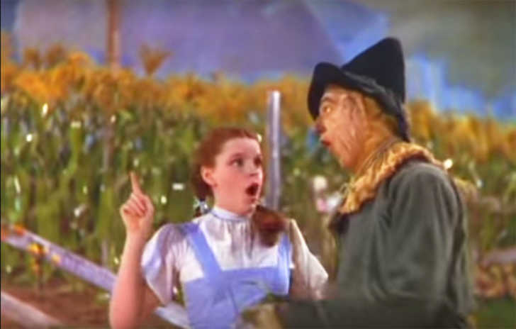 scarecrow with a gun wizard of oz