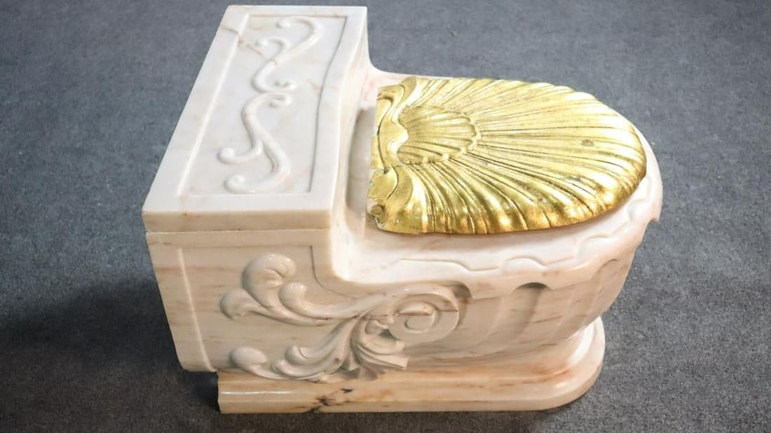 Frank Sinatra’s Used GoldAndMarble Toilets Sold For More Than 10,000 At Auction Dusty Old Thing