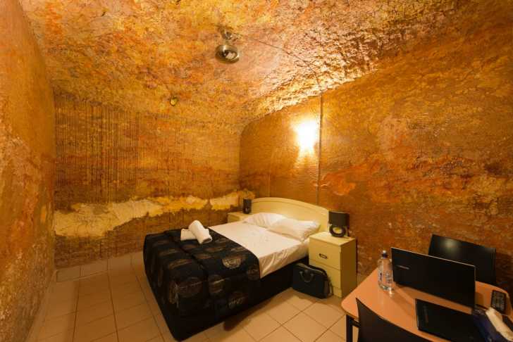 underground hotel in Coober Pedy, Australia