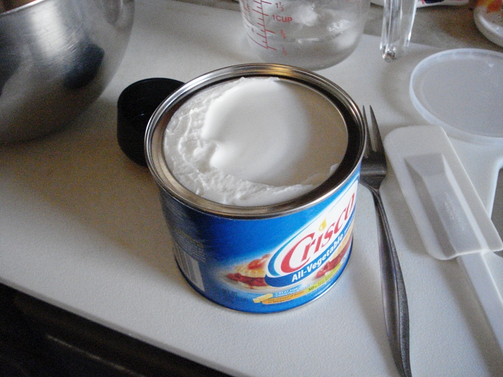 can of opened Crisco on a countertop