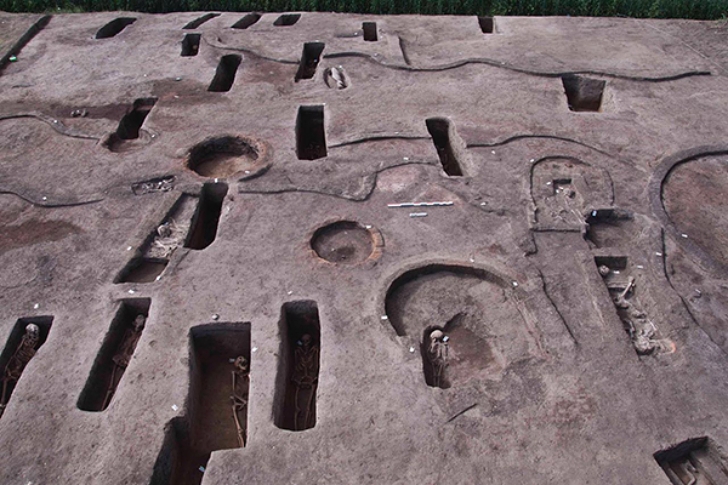 110 tombs dating back to pre-dynasty era found near Cairo