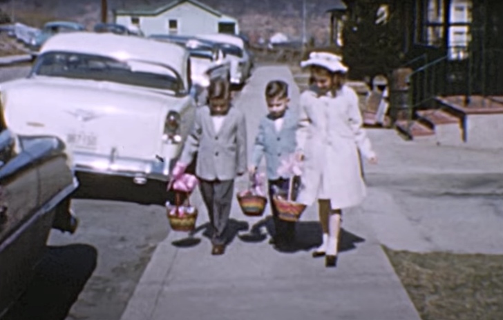 children in Easter Sunday in the 1950s