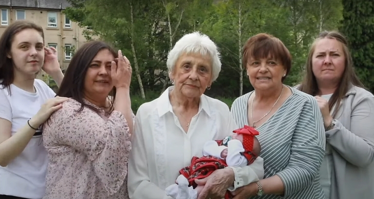 Mary Marshall and family