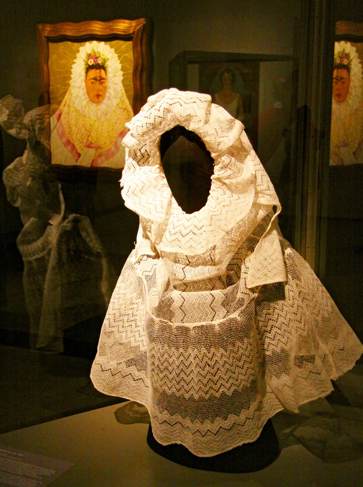 lace veil owned by Frida Kahlo