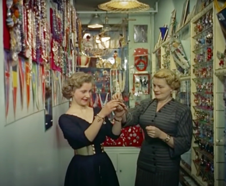 1950s jewelry shop in London