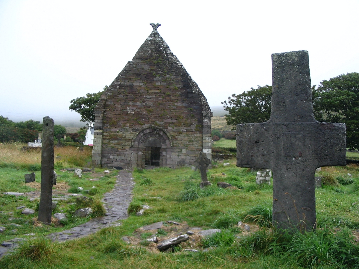 Kilmalkedar church and Ogham stones