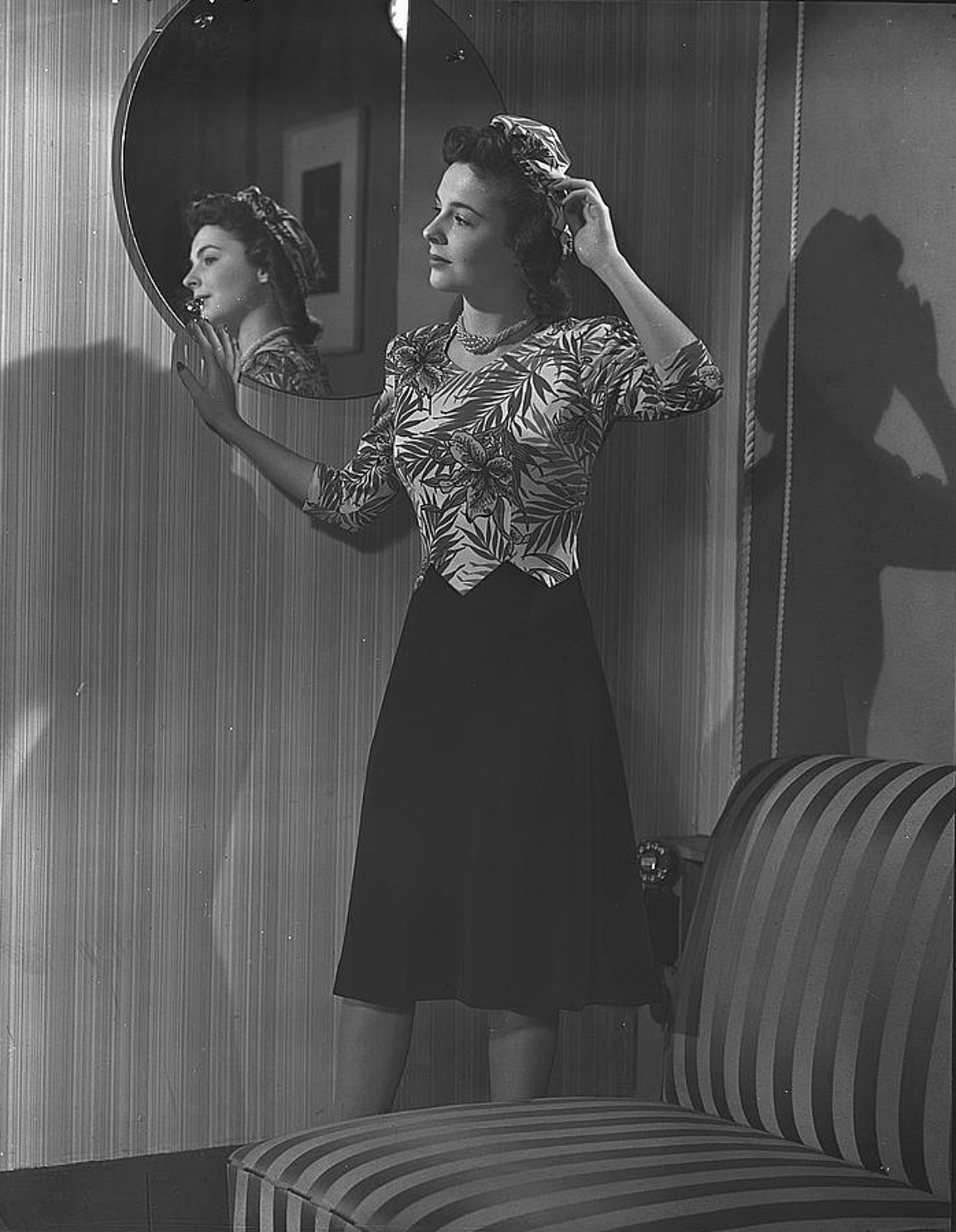 1943 dressmaking during wartime restrictions