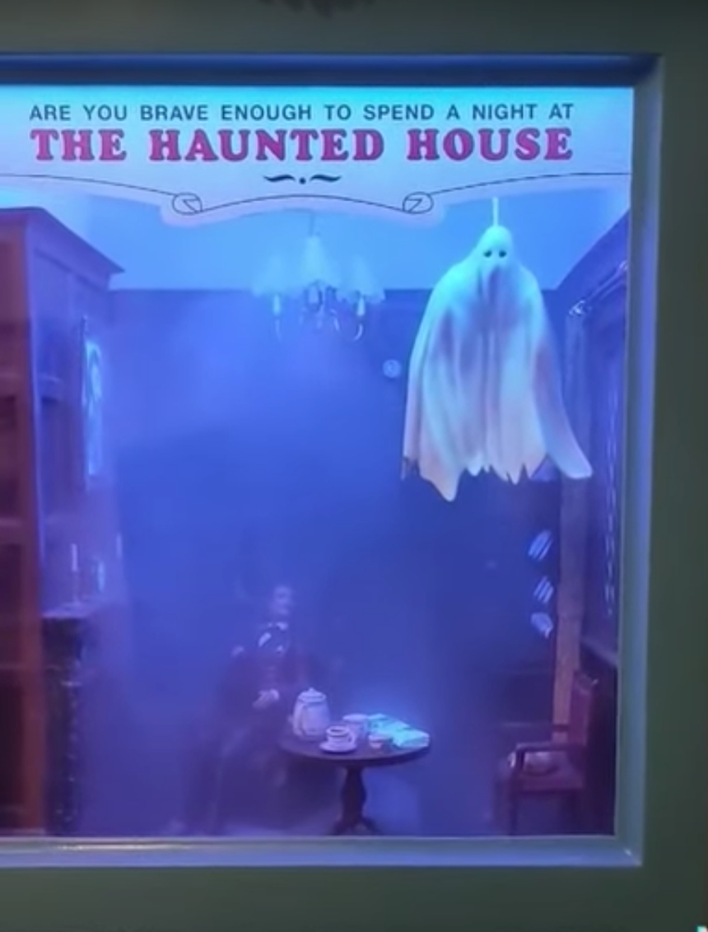 replica vintage mini haunted house