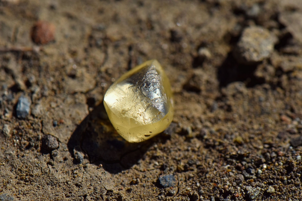 yellow jelly bean diamond