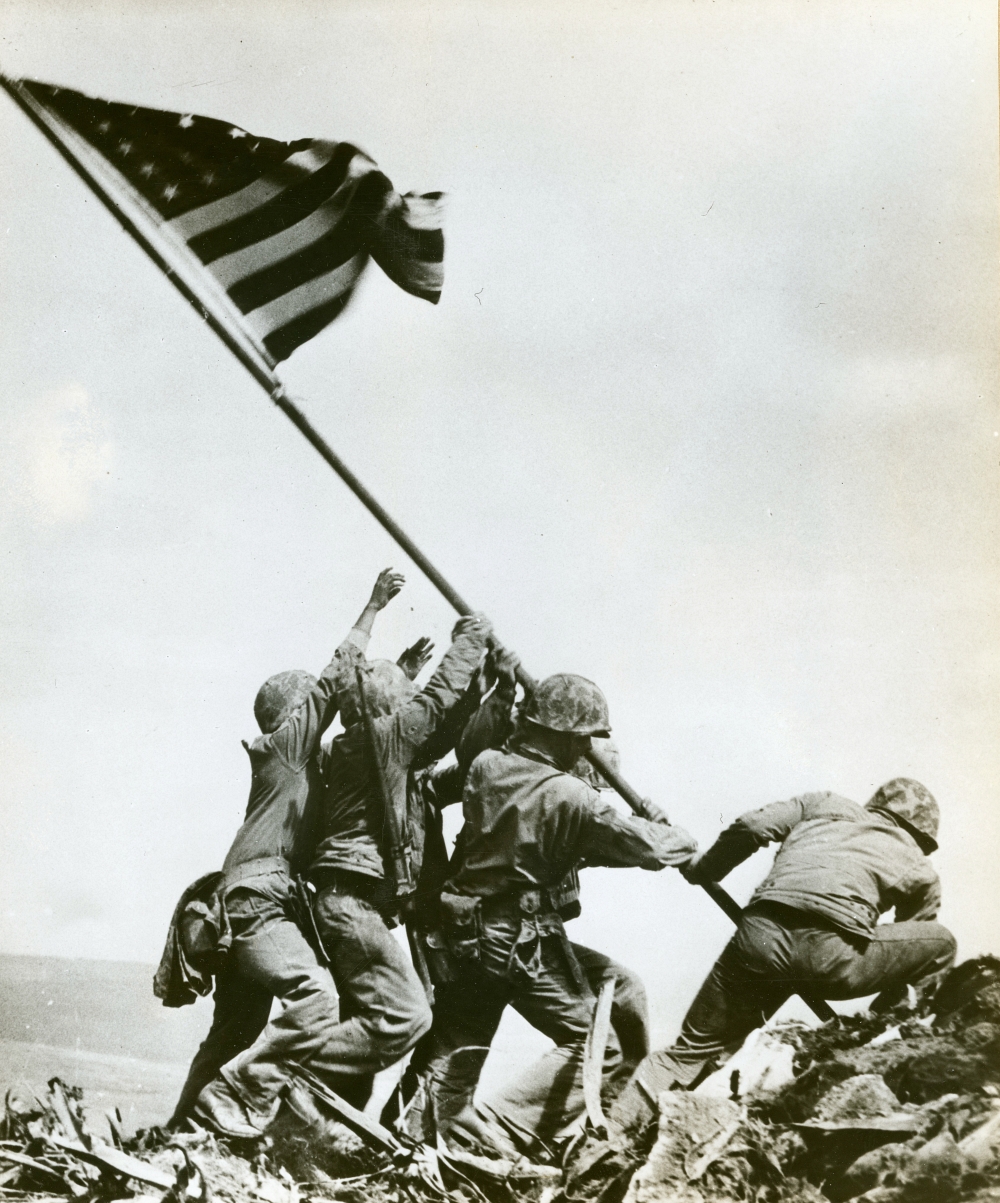 Iwo Jima flag raising