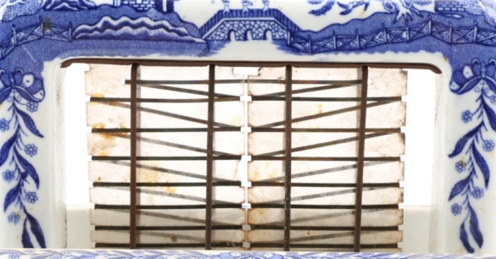 Travel Back to a Time When They Made China Toasters Dusty Old Thing