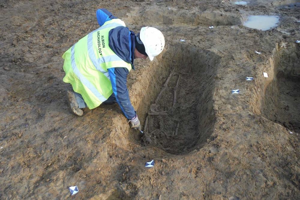 UK Roman crucifixion archaeological dig