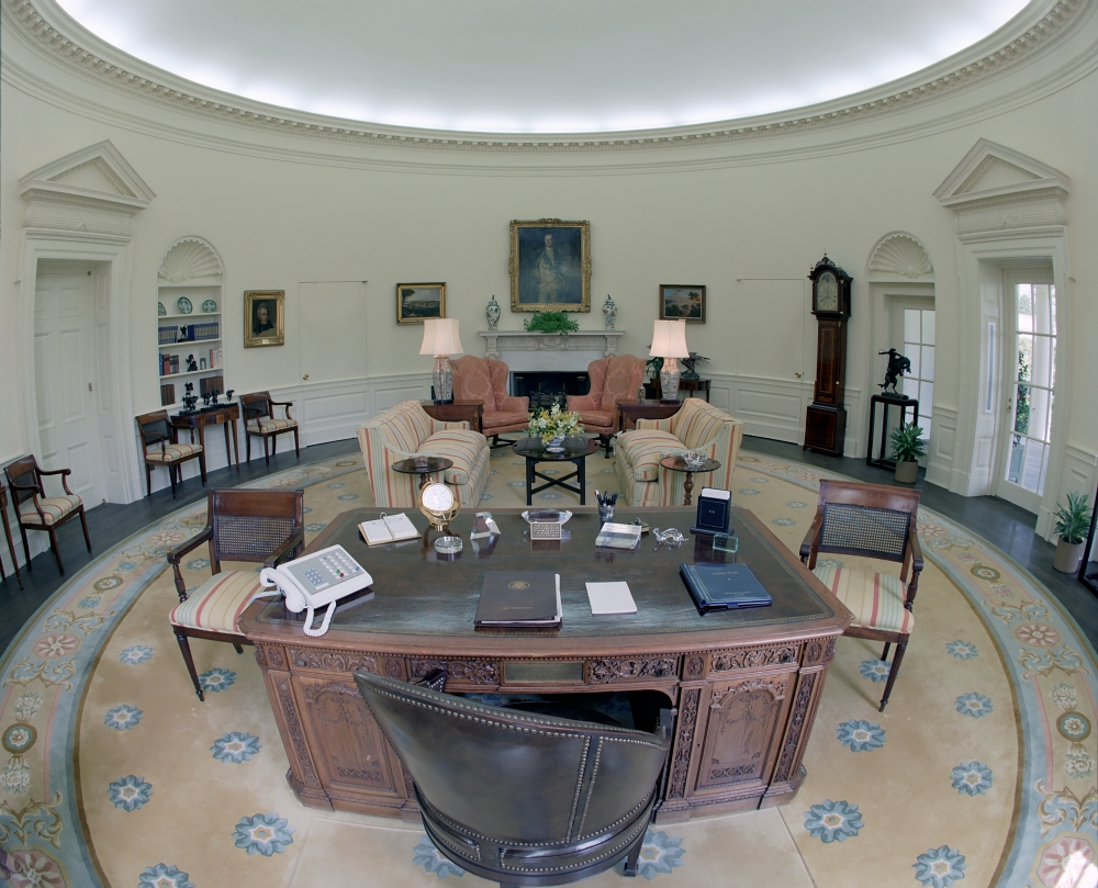 1981 Reagan Oval Office