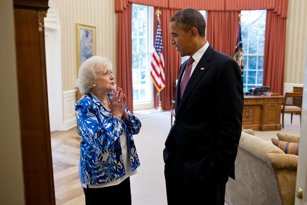 Betty White Obama 2012