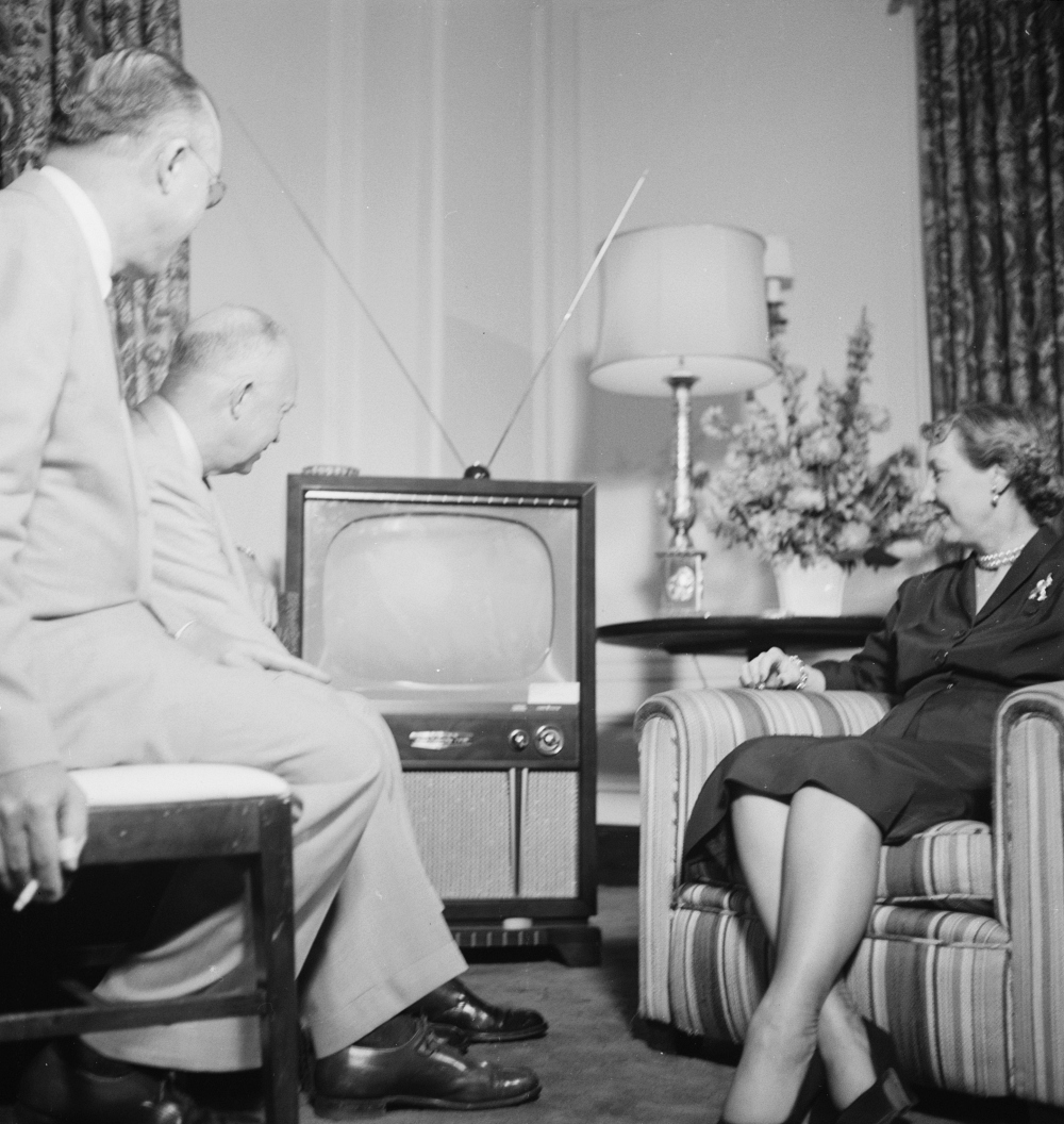 Mamie and Dwight Eisenhower watching the 1952 RNC