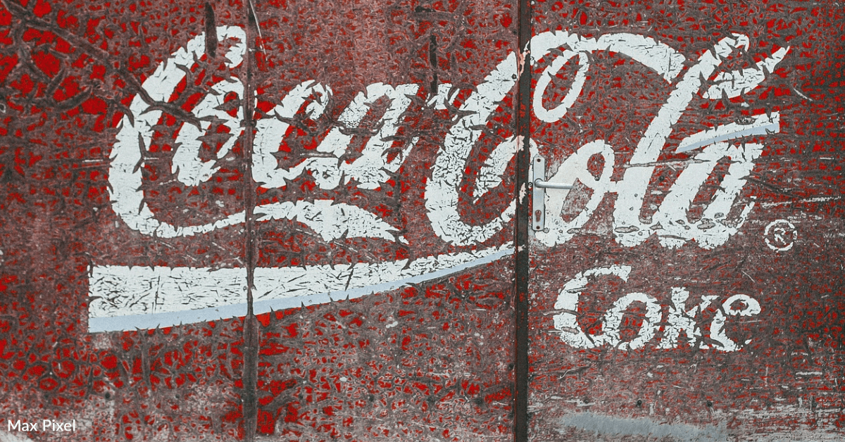 Watch A 1940's Coca-Cola 6-Pack Get Restored Using Coke | Dusty